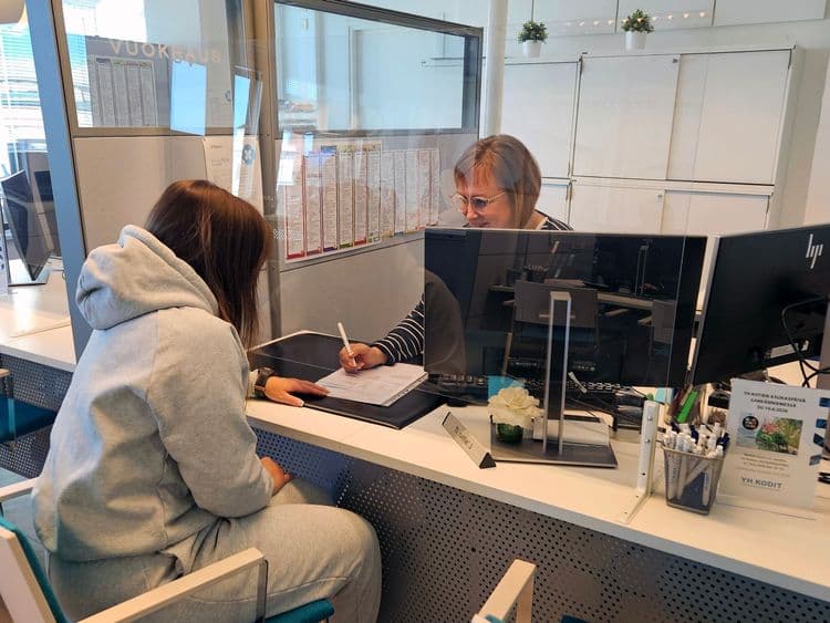 Support for applying for an apartment, also face-to-face